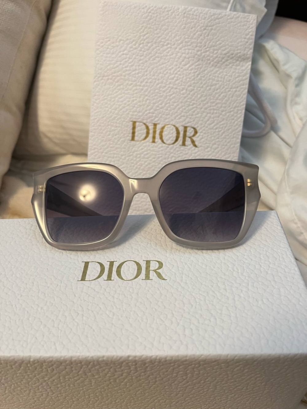 NEW DiorGlow DIOR Sunglasses Seaglass Gray - Picture 4 of 7